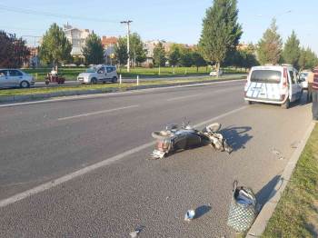 Tavşanlı’Da Otomobil İle Motosiklet Çarpıştı: 1 Yaralı
