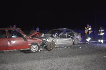 Tavşanlı’Da Trafik Kazası: 1 Ölü, 3 Yaralı
