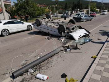 Tavşanlı’Da Trafik Kazası: 2 Yaralı
