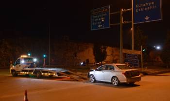 Tavşanlı’Da Trafik Kazası: 3 Yaralı
