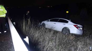 Tavşanlı’Da Trafik Kazası: 3 Yaralı
