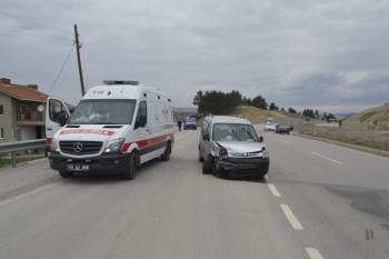Tavşanlı’Da Trafik Kazası: 4 Yaralı
