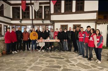 Tavşanlı Galatasaraylılar Derneği Kızılay’A Kan Bağışında Bulundu
