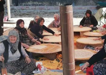 Tavşanlı Göbel’De Gözleme Hayrı
