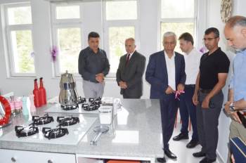 Tavşanlı Halk Eğitim Merkezi’Nde Mutfak Atölyesi Açıldı
