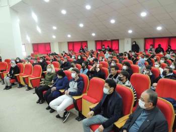 Tavşanlı Myo’Da Seminer
