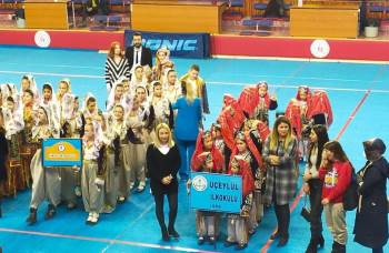 Tavşanlı Üç Eylül İlkokulu Halk Oyunları Ekibi İl Birincisi Oldu
