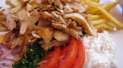Tavuk döner 20 kişiyi zehirledi!