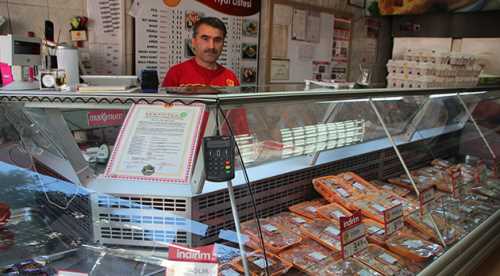 Tavuk satışları düştü