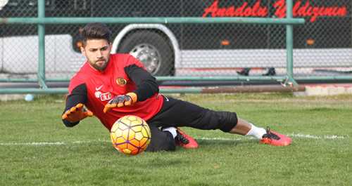 TEDAVİSİ SÜRÜYOR