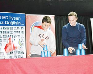 TEDde Speed Stacks heyecanı