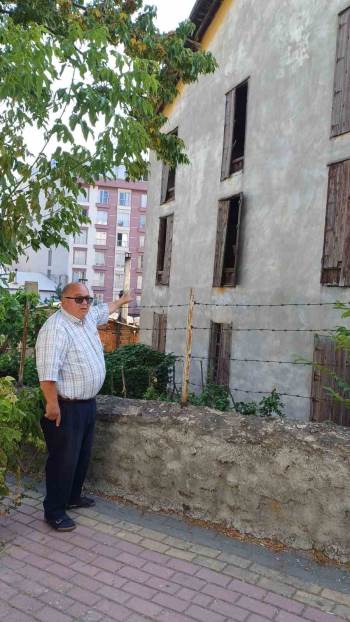 Tehlike Oluşturan Kooperatif Çevresi İçin Yetkililere Çağrıda Bulundu
