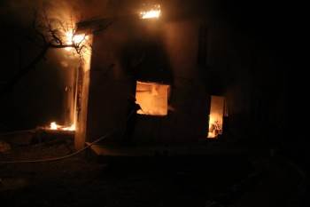 Tek Katlı Ev Kullanılamaz Hale Geldi
