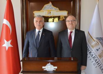 Tekirdağ Valisi Yıldırım’Dan Vali Tutulmaz’A Ziyaret
