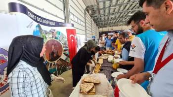 Teknofest’Te Emet Standına İlgi
