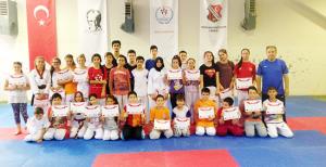 Tekvandoda sertifika sevinci