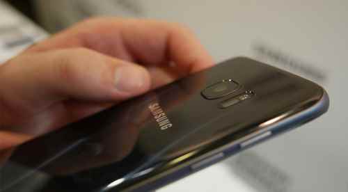 Telefon almak istedi dolandırıldı