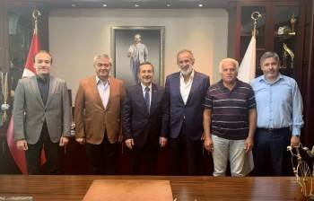 Tenis Kulübünden Ataç’A Ziyaret