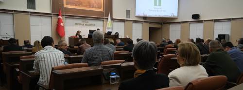 Tepebaşı Belediye Meclisi'nde bütçe tartışması: "Yasa acilen değişmeli!"