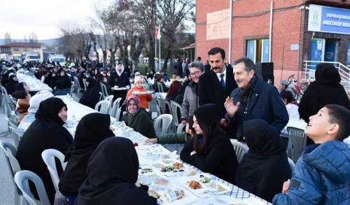 Tepebaşı Belediyesi'nden Muttalip'te sevindiren iftar