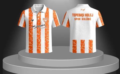 Tepebaşı formalarını tanıttı