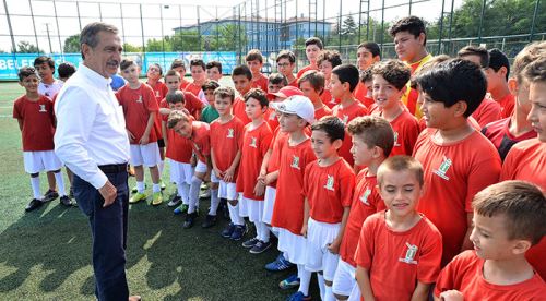 Tepebaşı Futbol Yaz Okulları sona erdi