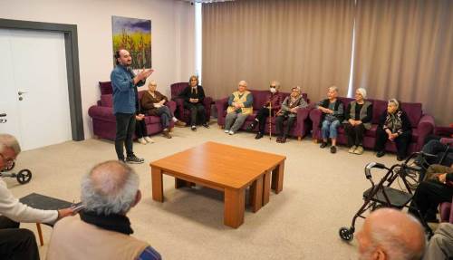 Tepebaşı’nda deneyimli vatandaşlara yeni dil öğrenme fırsatı