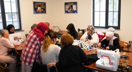 Tepebaşı'nda giyim ve mefruşat kurslarına yoğun ilgi
