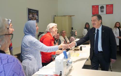 Tepebaşı’nda kadınların emeğiyle çocuklar gülümsüyor