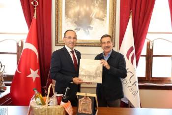Tepebaşı’Ndan Kardeş Belediye Urla’Ya Ziyaret