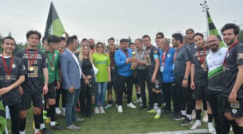 Tepebaşı şampiyonluğa hazırlanıyor