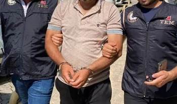 Terör Propagandası Yapma Suçundan Aranan Şüpheli Bilecik’Te Yakalandı
