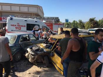 Ters Şeride Giren Alkollü Sürücünün Dehşet Saçtığı Anlar Güvenlik Kamerasında
