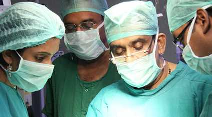 TIKALI KALP DAMARI AMELİYATSIZ AÇILDI