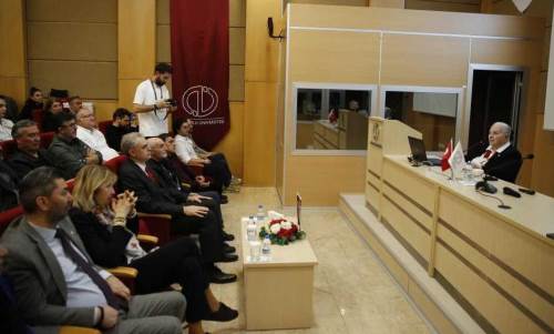 Timsal Karabekir Anadolu Üniversitesi’nde babası Kazım Karabekir'i anlattı