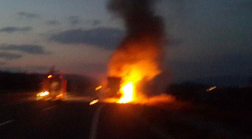 TIR alev alev yandı