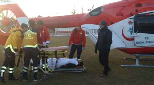 TIR kazası için ambulans havalandı