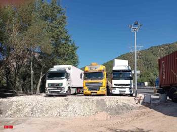 Tır Parkı Tamam, Sırada Otomobiller Ve Karavanlar İçin Parkı Var
