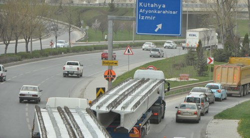 Tırlar trafiği felç etti!