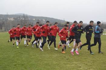 Tki Tavşanlı Linyitspor’Da Hazırlıklar Antalya’Da Devam Edecek
