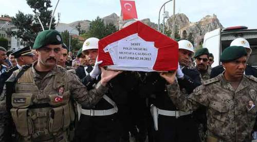 Tokatlı özel harekat polisine son veda