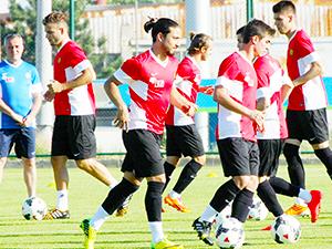 Topla çalıştılar