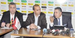 Toplantıda kongre tartışması