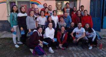 Toplum Gönüllüleri Topluluğu’Ndan Oysu Köyü İlkokulu’Na Destek
