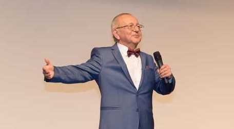 TÖRENLE EMEKLİLİĞE UĞURLANDI