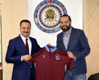 Trabzon Gazeteciler Cemiyetinden Vali Şentürk’E Ziyaret
