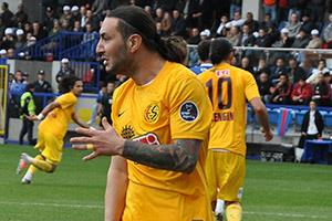 Trabzonspor Necatinin peşinde