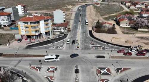 Trafiğe açıldı: Eskişehir'e 8 kilometrelik yeni yol 