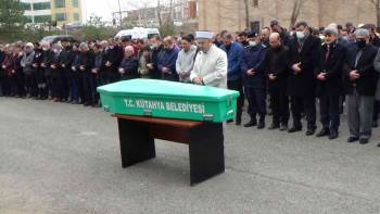 Trafik Kazasında Hayatını Kaybeden Dpü Rektörü’Nün Şoförü Toprağa Verildi
