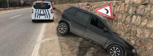 Trafik levhası faciayı önledi!